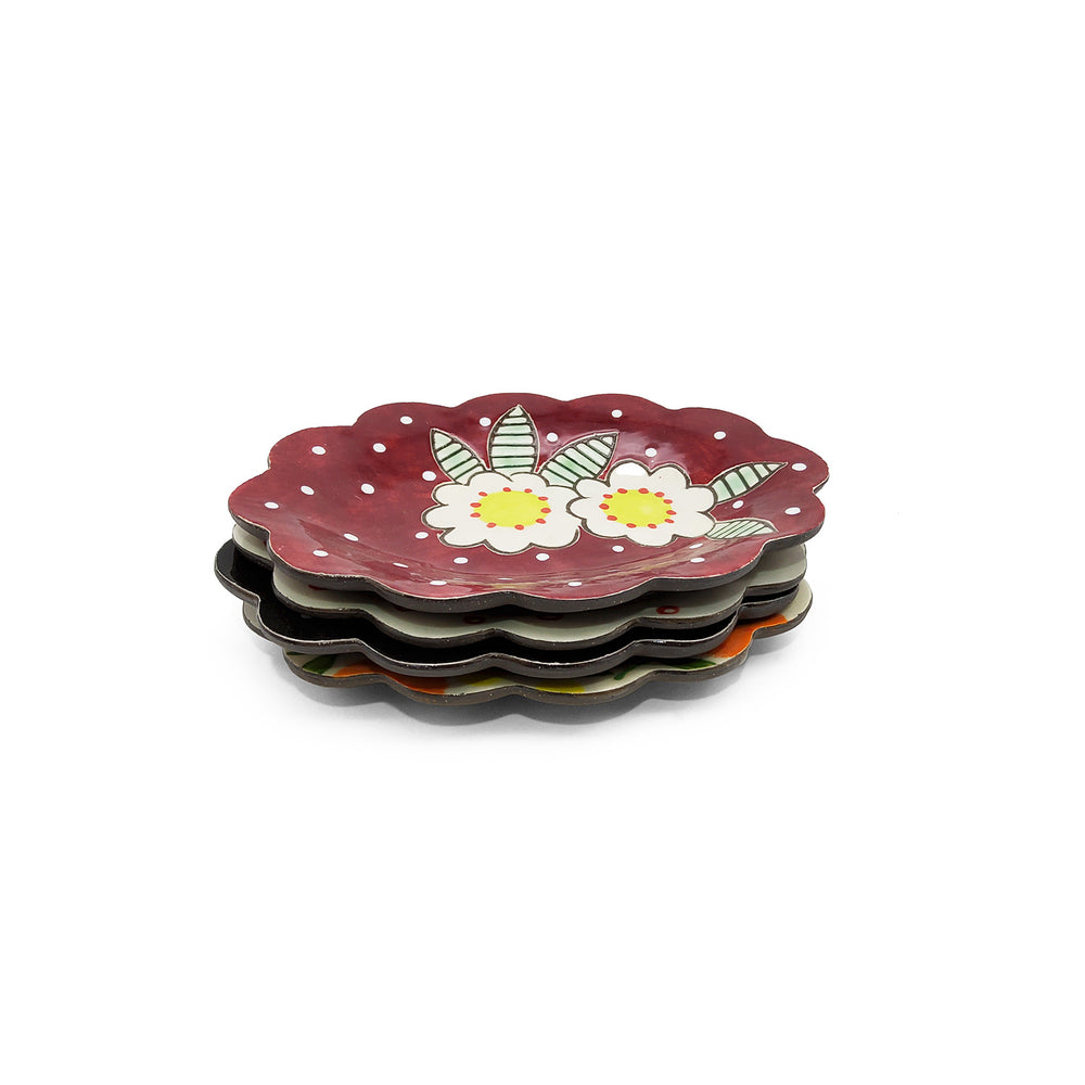 Small Flower Scalloped Plate