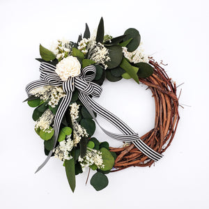 Wreath Grapevine Eucalyptus 12 Inch