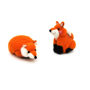 Felted Fox, Crouching