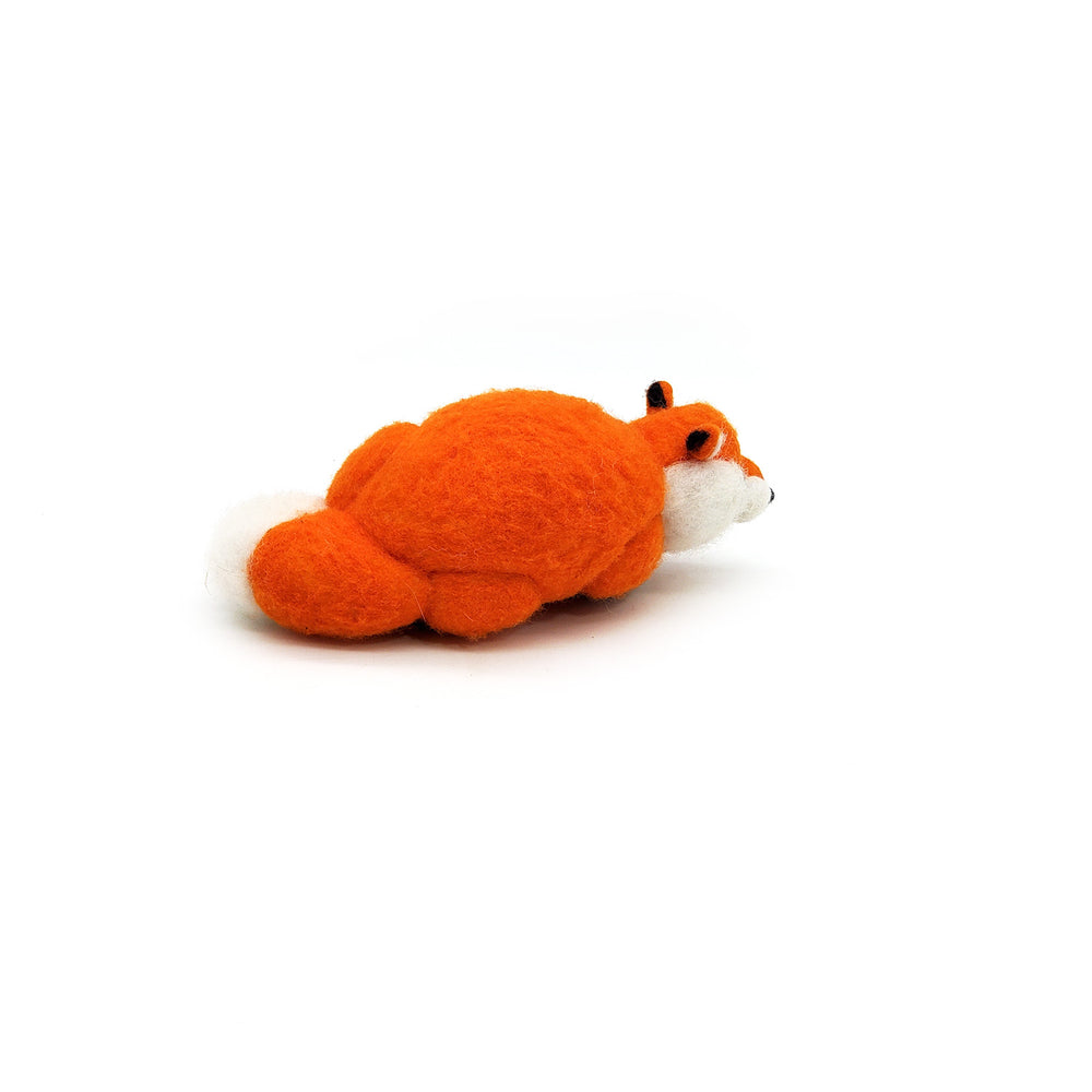 Felted Fox, Crouching