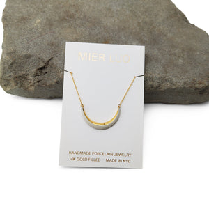 Eclipse Necklace White