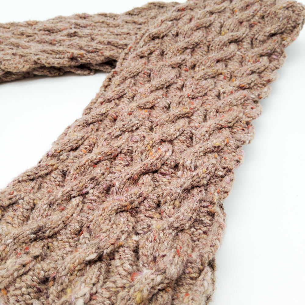 
            
                Load image into Gallery viewer, Wool Cableknit Scarf
            
        