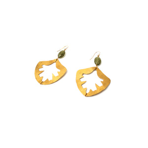 
            
                Load image into Gallery viewer, Green Garnet and Brass Leaf Earrings
            
        